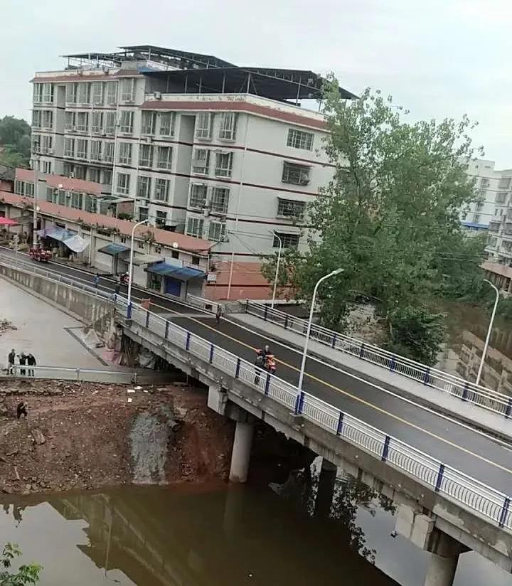 通车!内江又多了一座桥