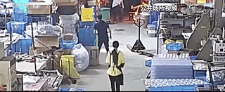 640 (11).gif