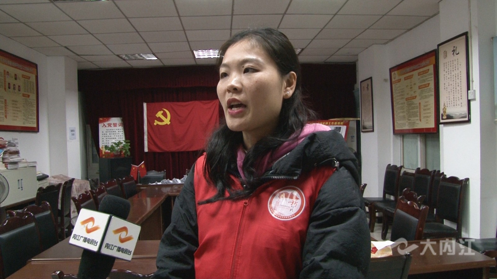 282022_1607178179764550.jpg 市中区牌楼街道和平社区党委副书记康慨.jpg