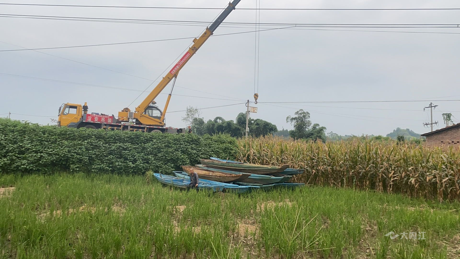 渔船上岸 (2).jpg