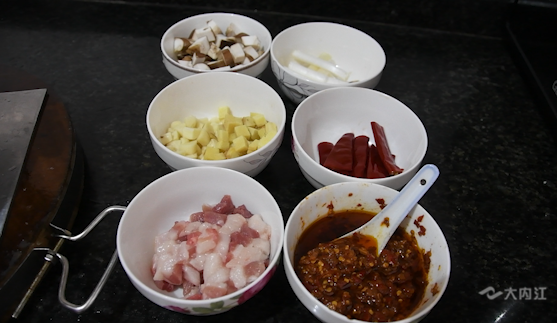 269955_1616039566760754.png 1X8VY}6NO`N7`QXH2}M{EUG.png