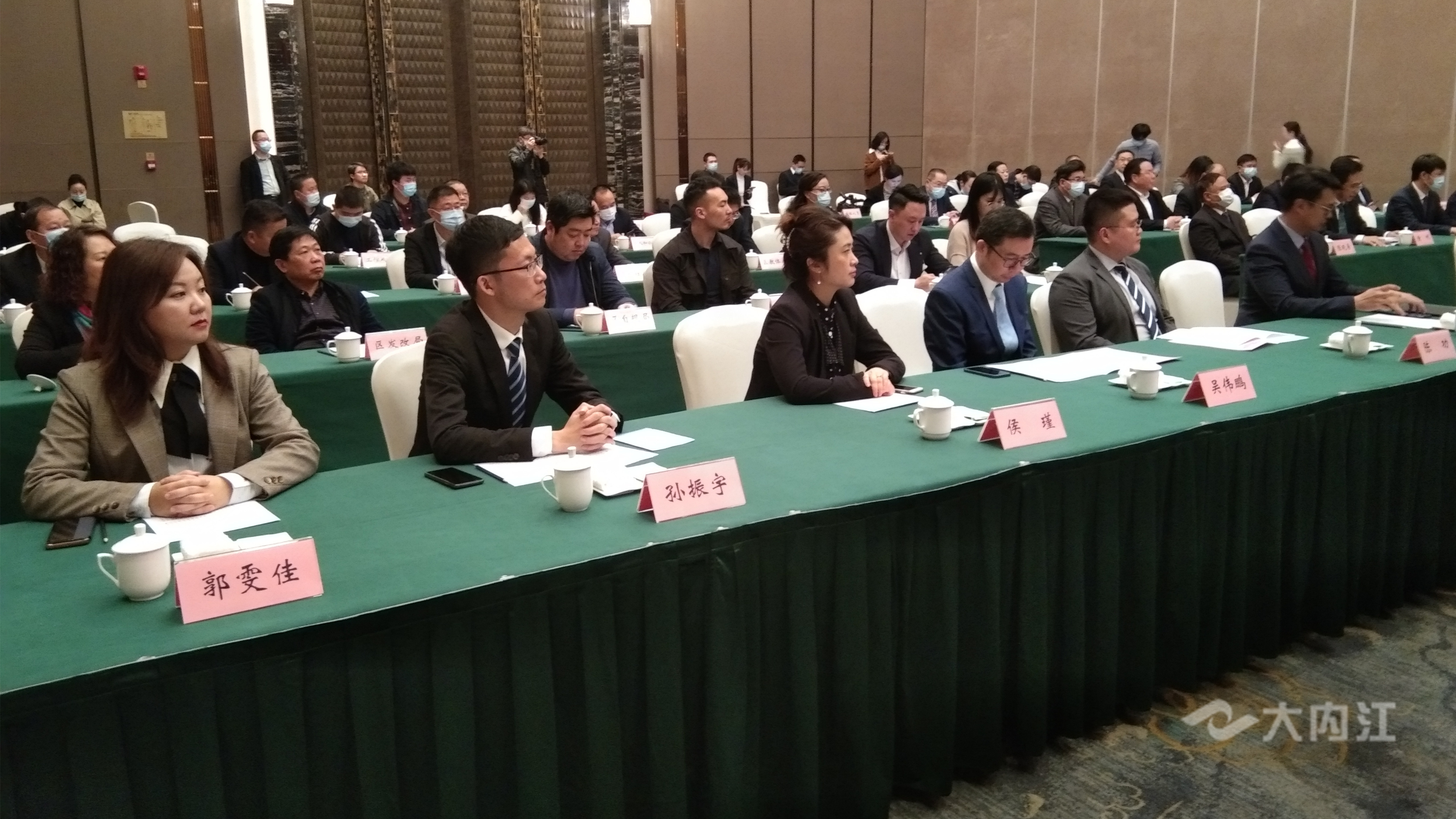 281877_1615531431907553.jpg 3.jpg