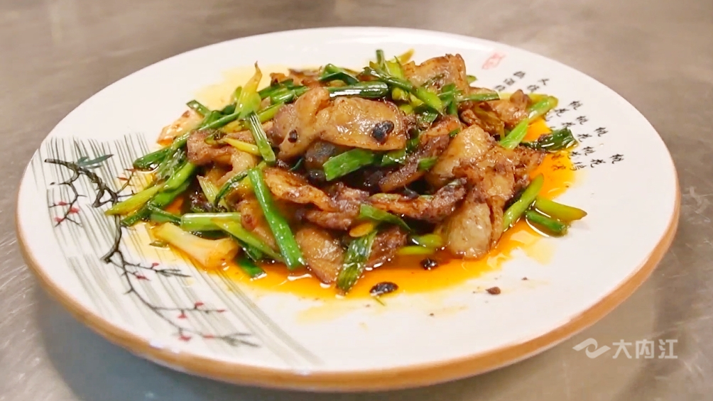 281877_1616665387533597.jpg 7070.jpg