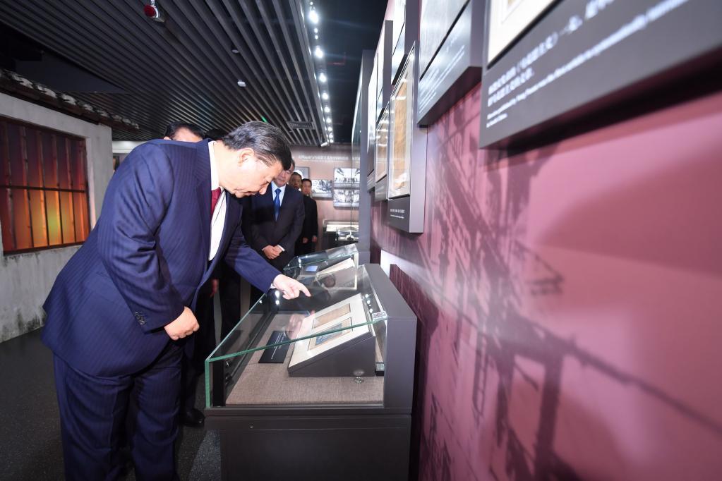 269955_1617347598925649.jpg 2.jpg