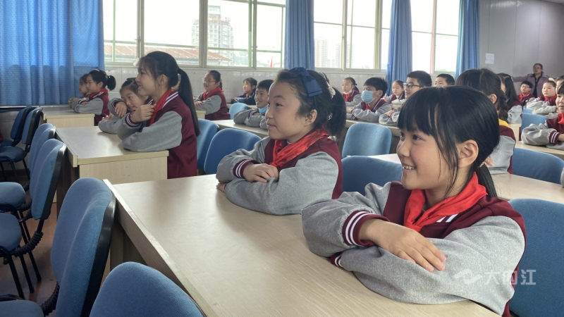 282035_1618887452831850.jpg 7.jpg