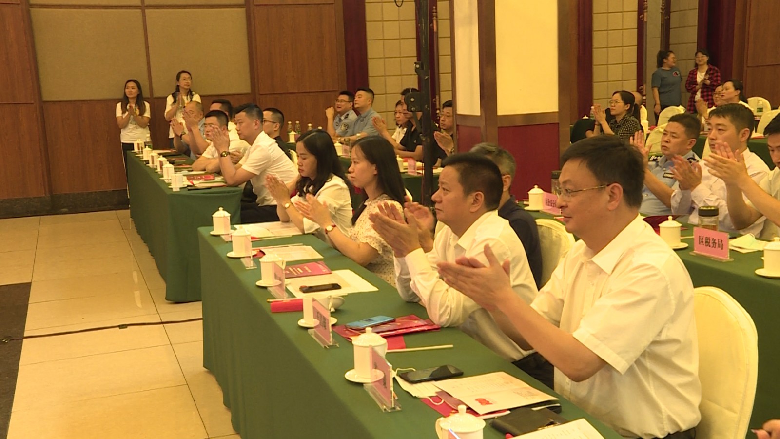 序列 01.00_00_55_07.Still012.jpg